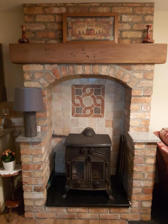 Lovely 2-Bed Cottage At The Foot Of The Mournes Newry Ngoại thất bức ảnh